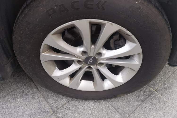 Used Chery Tiggo 5 2014 2.0L CVT Zhiyun Edition Right Front Wheel Hub