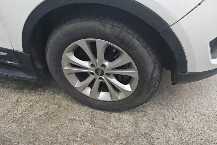 Used Chery Tiggo 5 2014 2.0L CVT Joyful Edition Right Front Wheel Hub