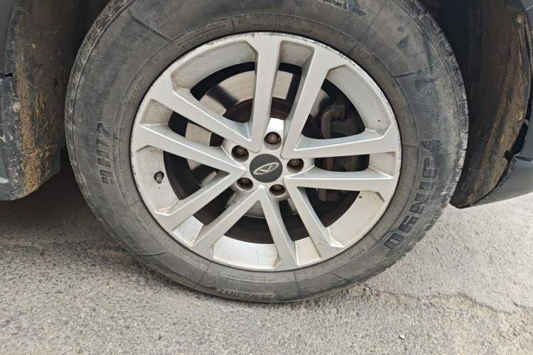 Used Chery Tiggo 5 2014 2.0L CVT Joyful Edition Right Front Wheel Hub