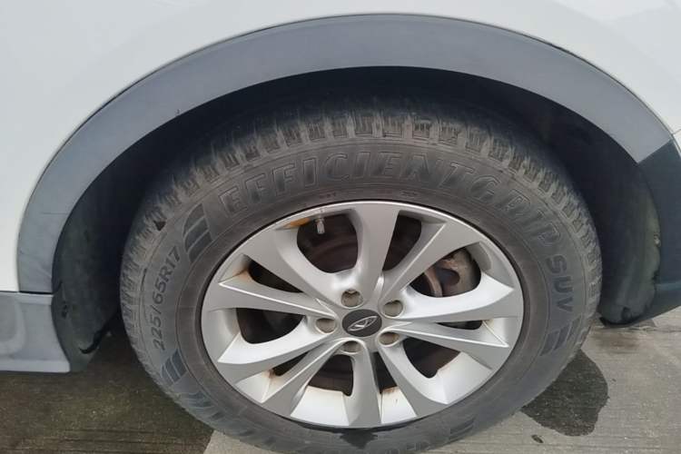 Used Chery Tiggo 5 2014 2.0L CVT Family Deluxe Edition Right Front Wheel Hub
