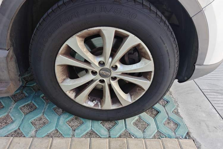 Used Chery Tiggo 5 2014 2.0L CVT Family Deluxe Edition Right Front Wheel Hub