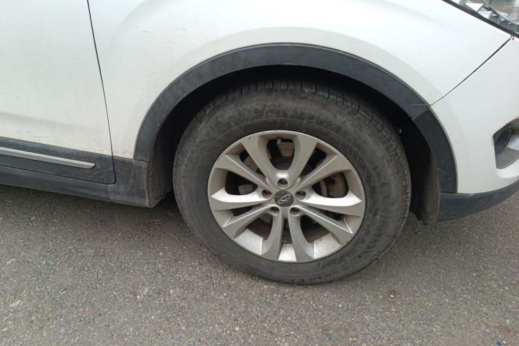 Used Chery Tiggo 5 2014 2.0L CVT Joyful Edition Right Front Wheel Hub