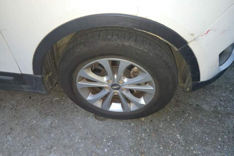 Used Chery Tiggo 5 2014 2.0L CVT Family Deluxe Edition Right Front Wheel Hub