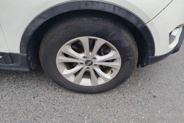 Used Chery Tiggo 5 2014 2.0L CVT Family Deluxe Edition Right Front Wheel Hub