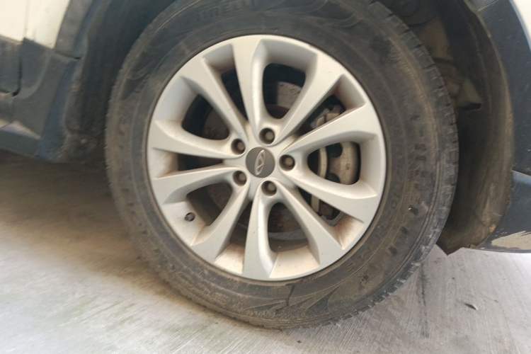 Used Chery Tiggo 5 2014 2.0L Manual Jia Yue Edition Right Front Wheel Hub