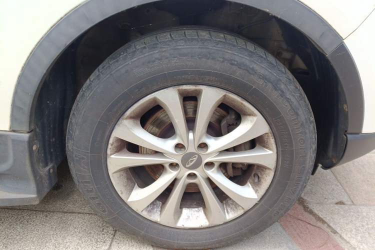 Used Chery Tiggo 5 2014 2.0L CVT Joyful Edition Right Front Wheel Hub