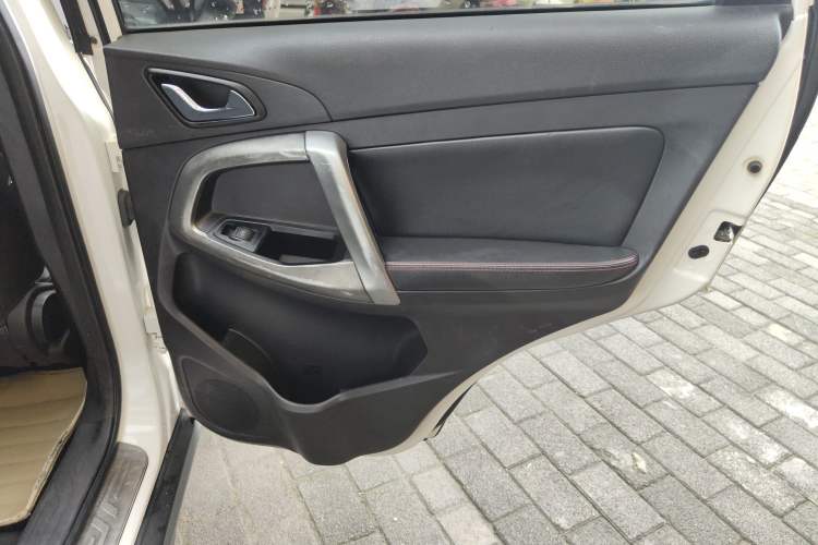 Used Chery Tiggo 5 2014 2.0L CVT Family Deluxe Edition Right Rear Door Interior