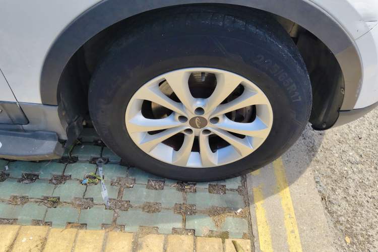 Used Chery Tiggo 5 2014 2.0L CVT Family Deluxe Edition Right Rear Wheel Hub