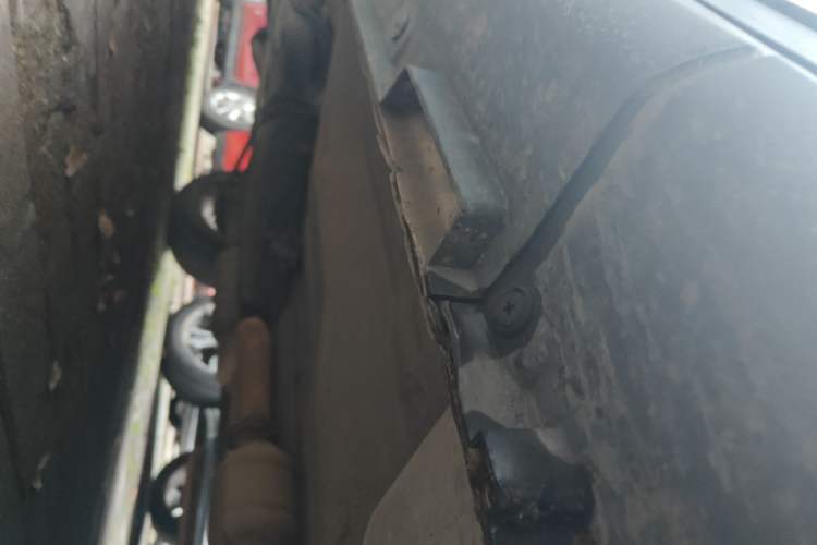Used Chery Tiggo 5 2014 2.0L CVT Joyful Edition Right Side Sill
