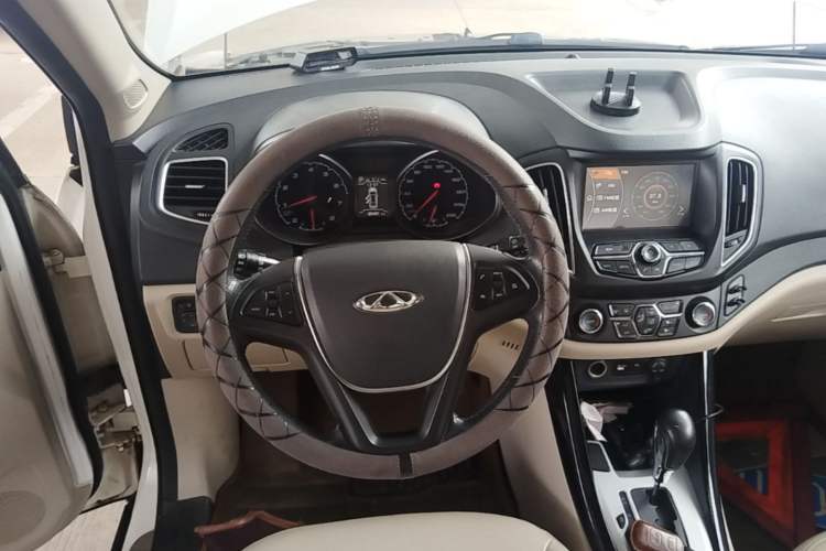 Used Chery Tiggo 5 2014 2.0L CVT Family Deluxe Edition Steering Wheel