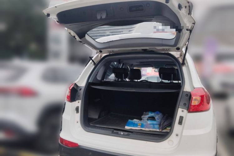 Used Chery Tiggo 5 2014 2.0L Manual Jia Yue Edition Trunk