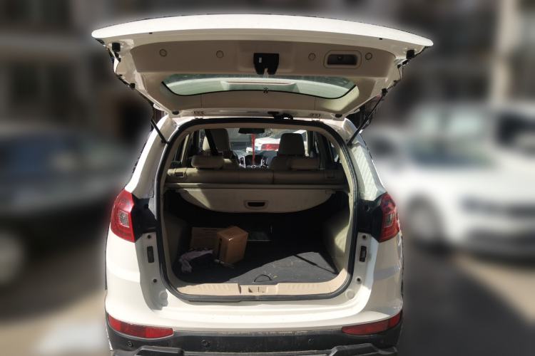 Used Chery Tiggo 5 2014 2.0L CVT Joyful Edition Trunk