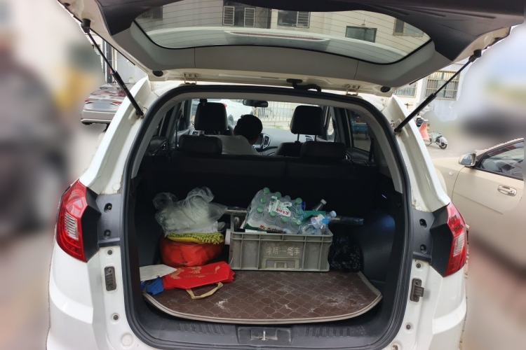 Used Chery Tiggo 5 2014 2.0L Manual - Family Deluxe Edition Trunk