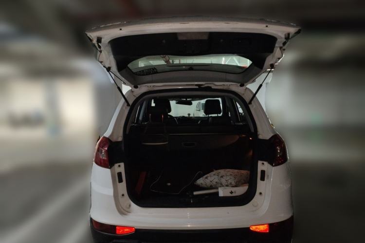 Used Chery Tiggo 5 2014 2.0L Manual Jia Yue Edition Trunk
