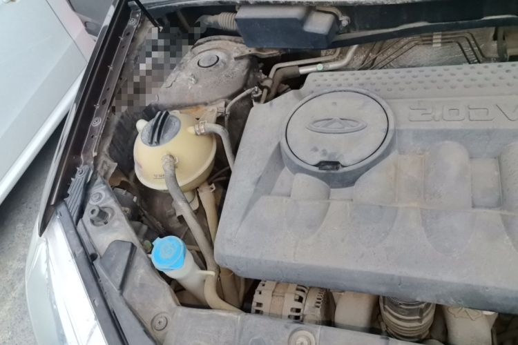 Used Chery Tiggo 5 2014 2.0L CVT Family Deluxe Edition Engine Bay Right
