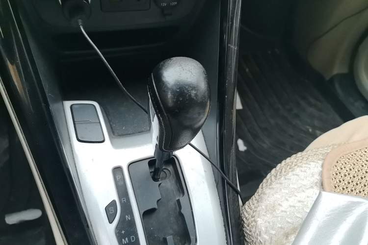Used Chery Tiggo 5 2014 2.0L CVT Family Deluxe Edition Gear Lever
