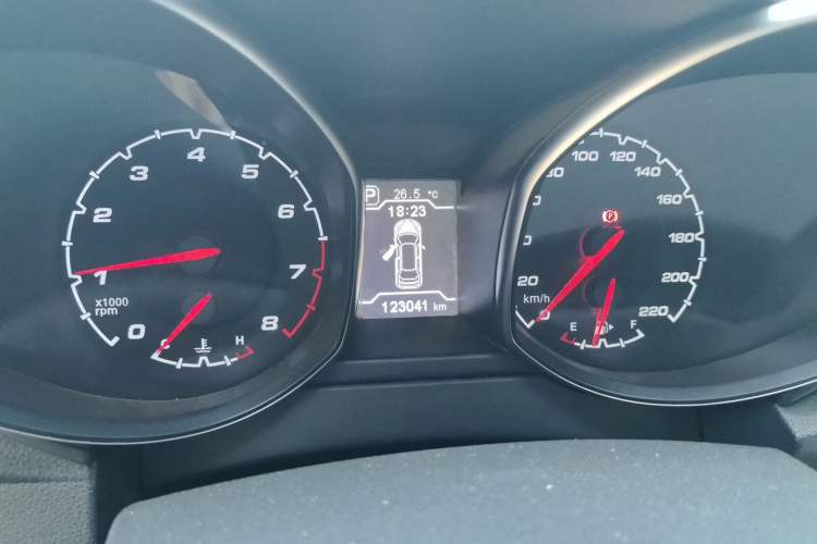 Used Chery Tiggo 5 2014 2.0L CVT Family Deluxe Edition Instrument Cluster
