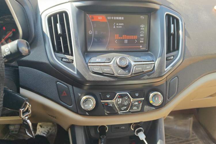 Used Chery Tiggo 5 2015 2.0L Manual Jia Yue Edition Audio And AC Panel