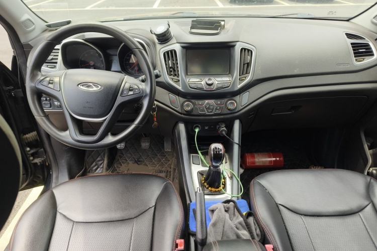 Used Chery Tiggo 5 2015 2.0L Manual Jia Yue Edition Center Console