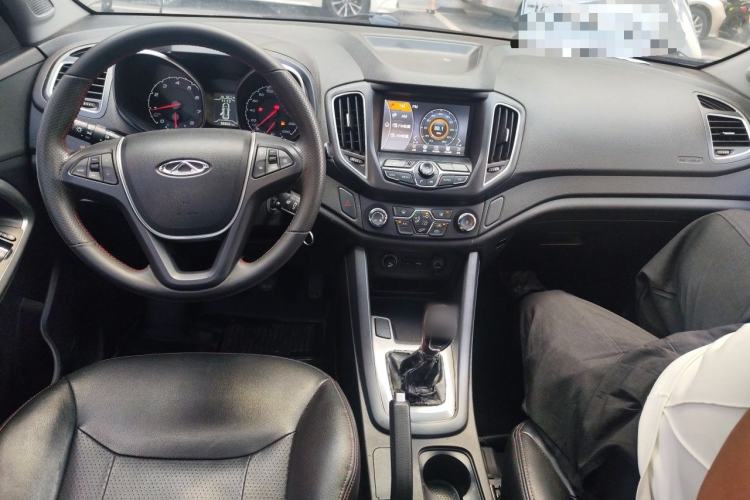 Used Chery Tiggo 5 2015 2.0L Manual Jia Yue Edition Center Console