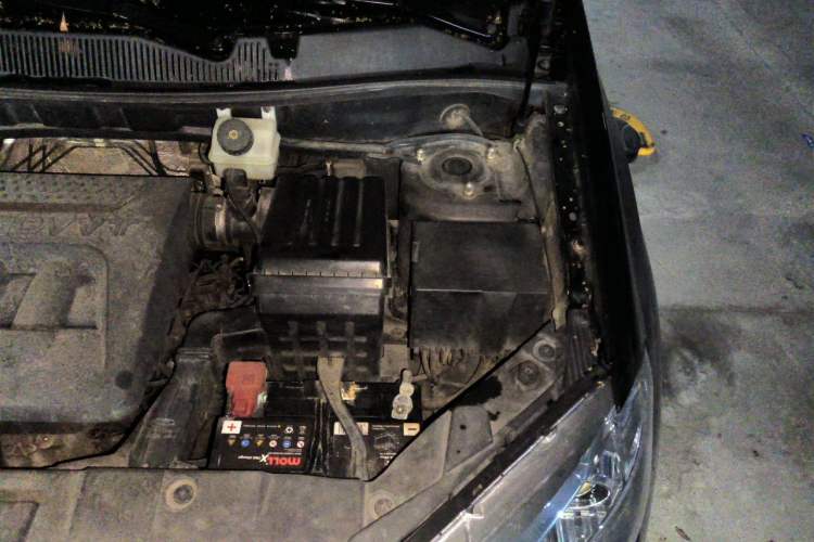 Used Chery Tiggo 5 2015 2.0L CVT Jiayue Edition Engine Bay Left