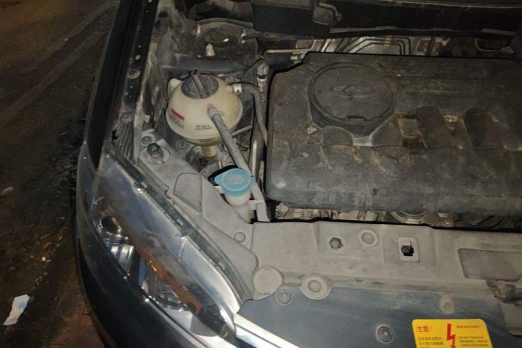 Used Chery Tiggo 5 2015 2.0L Manual Jia Yue Edition Engine Bay Right