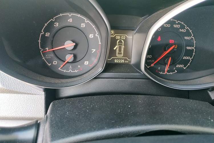 Used Chery Tiggo 5 2015 2.0L CVT Jiayue Edition Odometer Close Up
