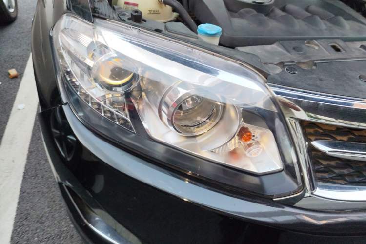 Used Chery Tiggo 5 2015 2.0L Manual Jia Yue Edition Right Front Headlight