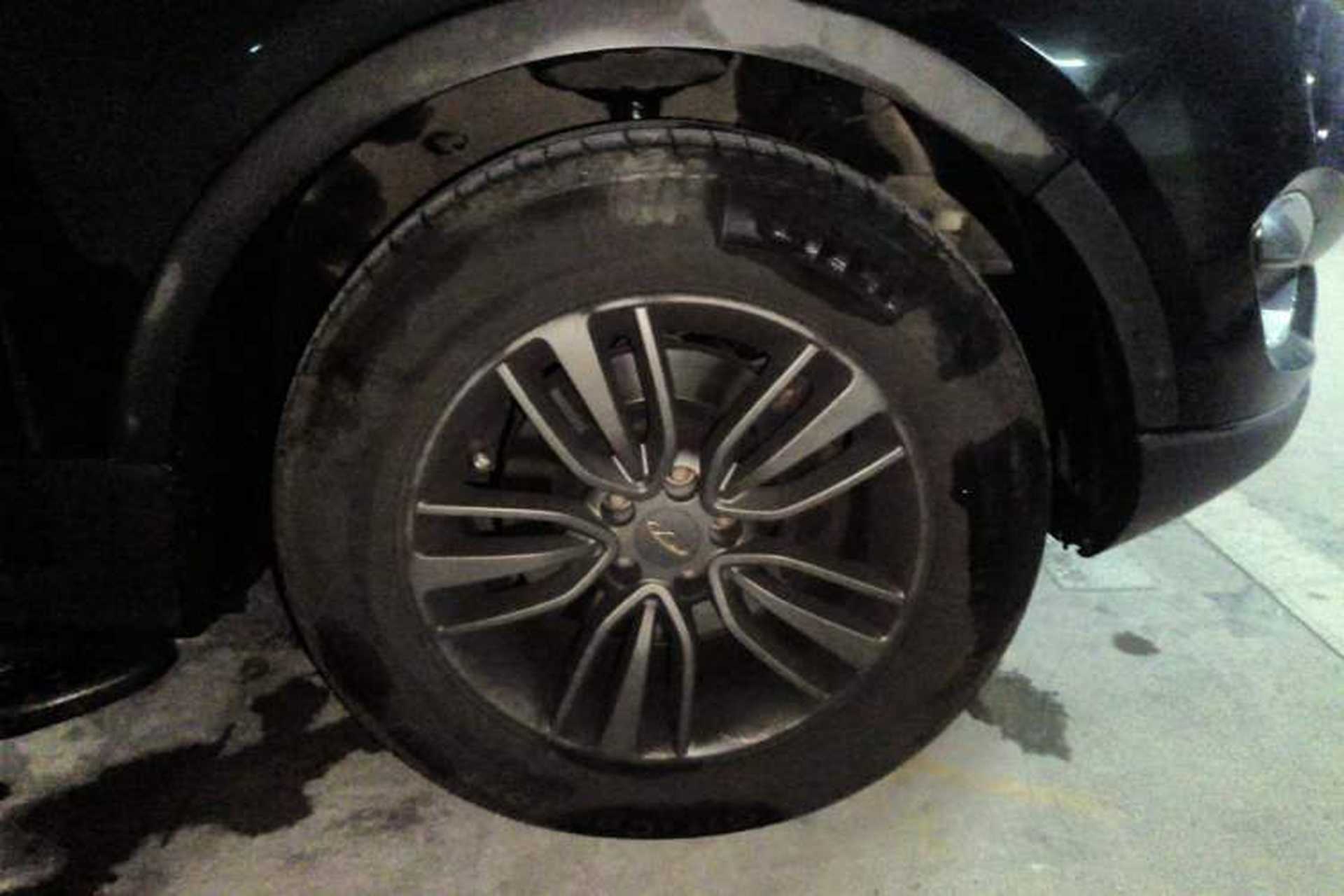 Used Chery Tiggo 5 2015 2.0L CVT Jiayue Edition Right Front Wheel Hub