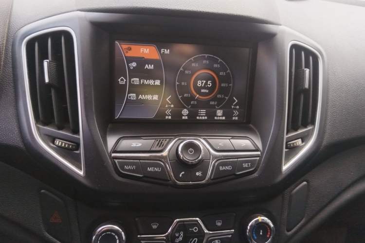 Used Chery Tiggo 5 2015 1.5T Manual Jiayue Edition Audio And AC Panel