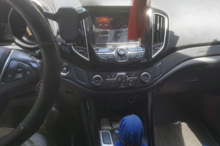 Used Chery Tiggo 5 2015 2.0L CVT Family Deluxe Edition Audio And AC Panel