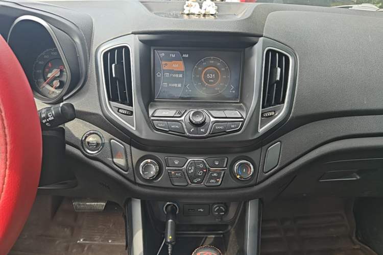 Used Chery Tiggo 5 2015 2.0L CVT Jiayue Edition Audio And AC Panel