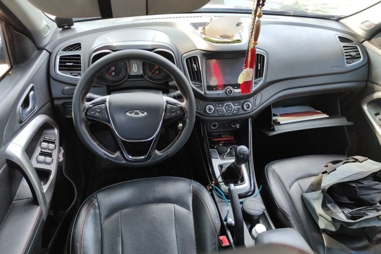 Used Chery Tiggo 5 2015 2.0L Manual Jia Yue Edition Center Console