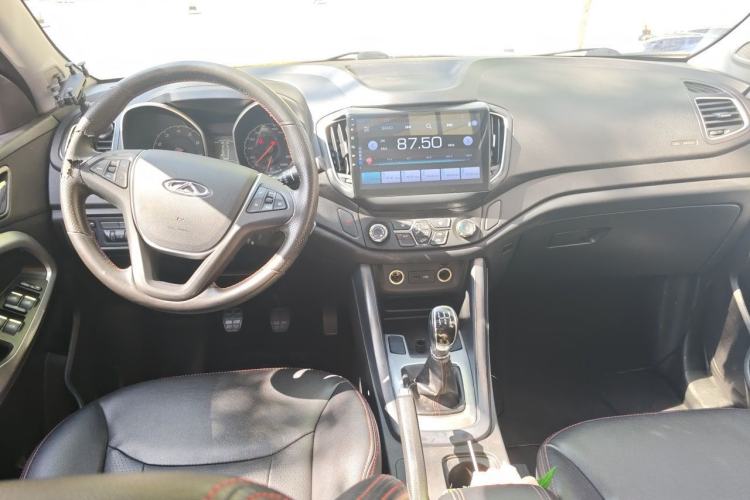 Used Chery Tiggo 5 2015 2.0L Manual Jia Yue Edition Center Console