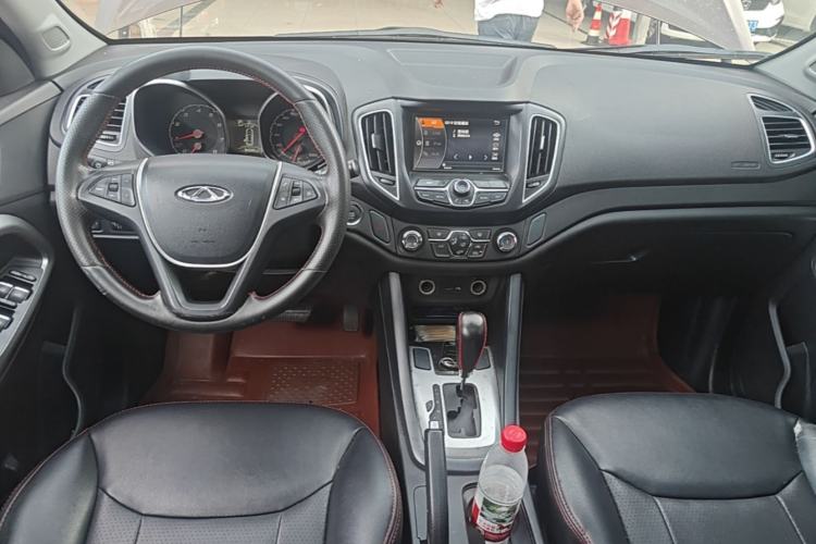 Used Chery Tiggo 5 2015 2.0L CVT Jiayue Edition Center Console