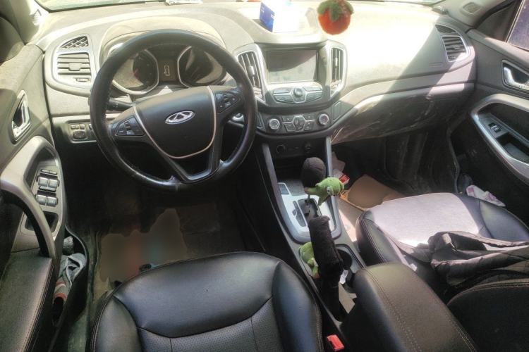 Used Chery Tiggo 5 2015 2.0L CVT Jiayue Edition Center Console