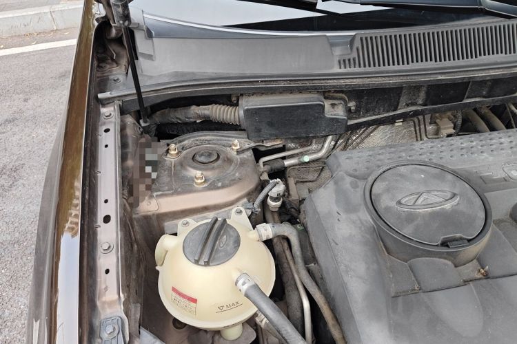 Used Chery Tiggo 5 2015 2.0L CVT Jiayue Edition Engine Bay Right