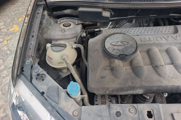 Used Chery Tiggo 5 2015 2.0L CVT Jiayue Edition Engine Bay Right