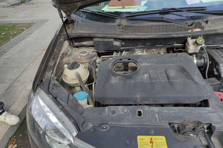 Used Chery Tiggo 5 2015 2.0L CVT Jiayue Edition Engine Bay Right