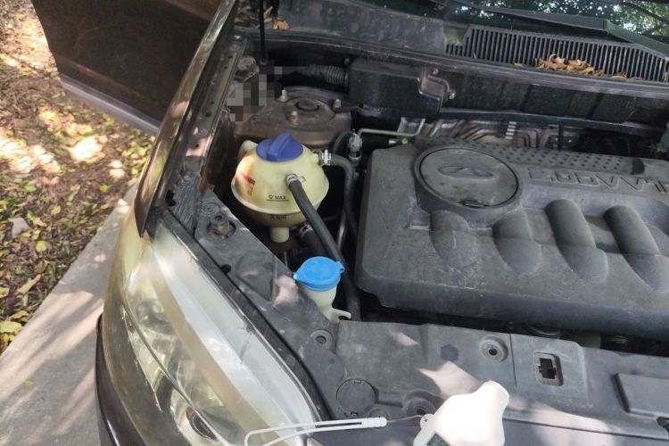 Used Chery Tiggo 5 2015 2.0L CVT Jiayue Edition Engine Bay Right