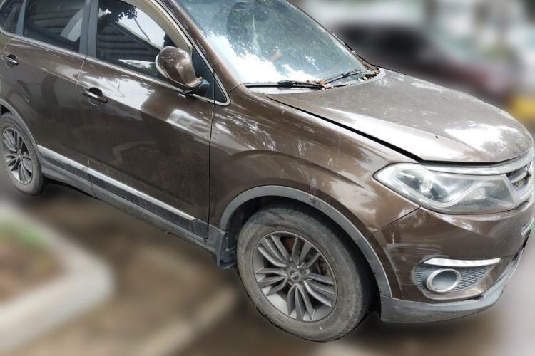 Used Chery Tiggo 5 2015 2.0L Manual Jia Yue Edition Front Right 45 Deg