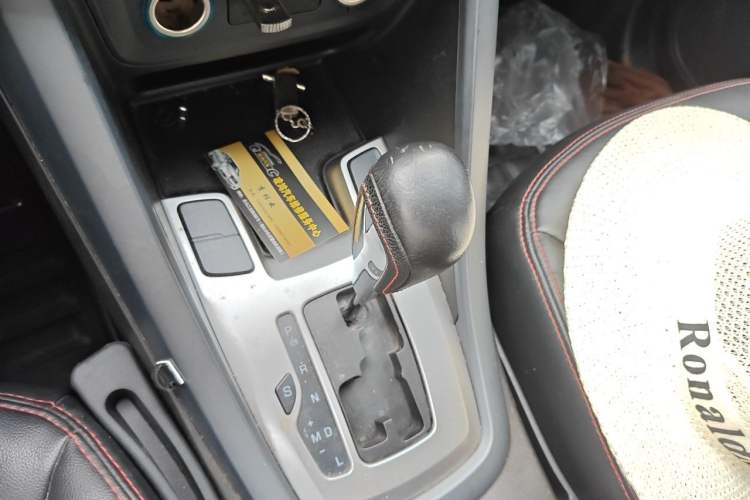 Used Chery Tiggo 5 2015 2.0L CVT Jiayue Edition Gear Lever