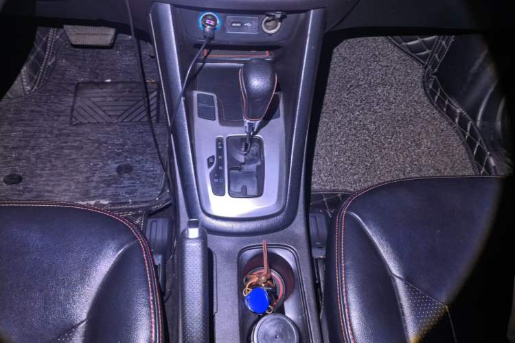 Used Chery Tiggo 5 2015 2.0L CVT Jiayue Edition Gear Lever