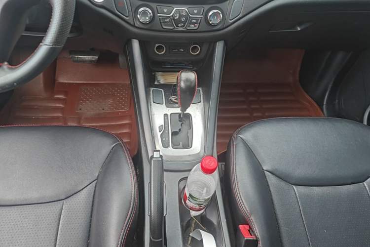 Used Chery Tiggo 5 2015 2.0L CVT Jiayue Edition Gear Lever