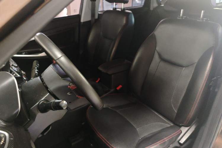 Used Chery Tiggo 5 2015 2.0L CVT Jiayue Edition Interior 2