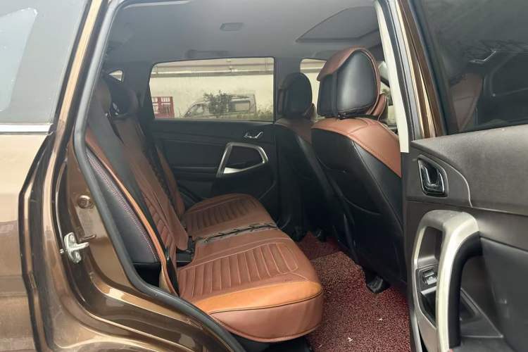Used Chery Tiggo 5 2015 2.0L CVT Jiayue Edition Interior 9
