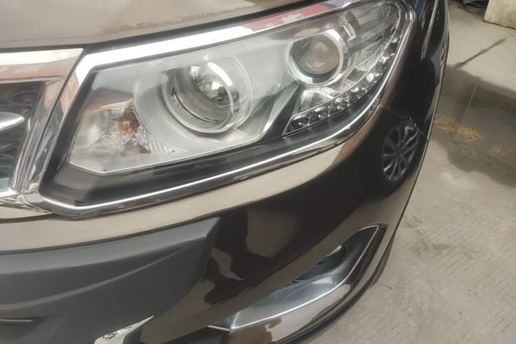 Used Chery Tiggo 5 2015 2.0L CVT Jiayue Edition Left Front Headlight