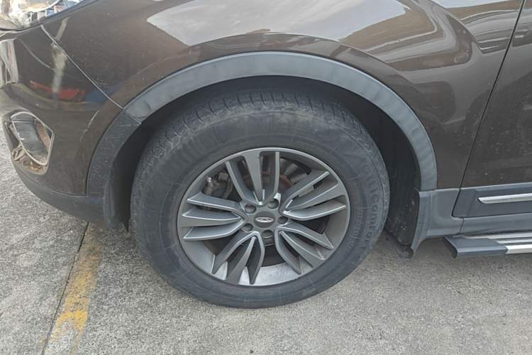 Used Chery Tiggo 5 2015 2.0L CVT Jiayue Edition Left Front Wheel Hub