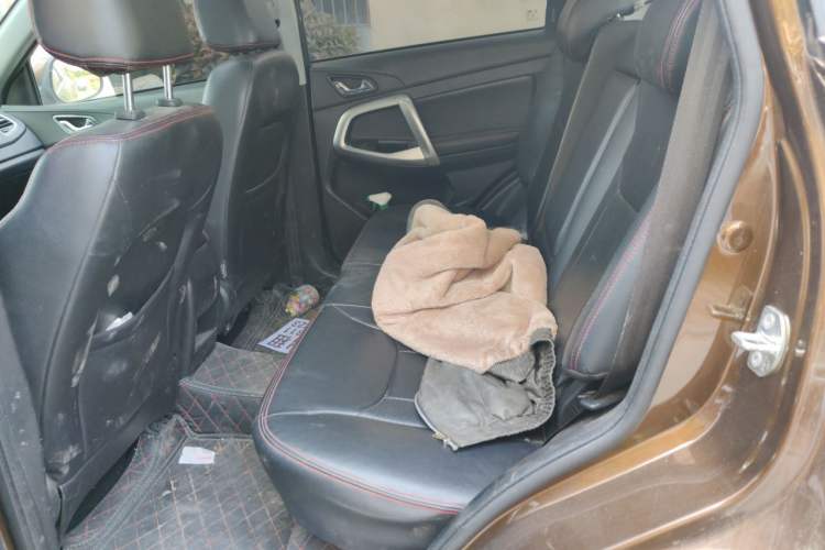 Used Chery Tiggo 5 2015 2.0L CVT Jiayue Edition Left Rear Seat