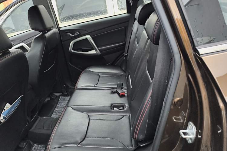 Used Chery Tiggo 5 2015 2.0L CVT Jiayue Edition Left Rear Seat